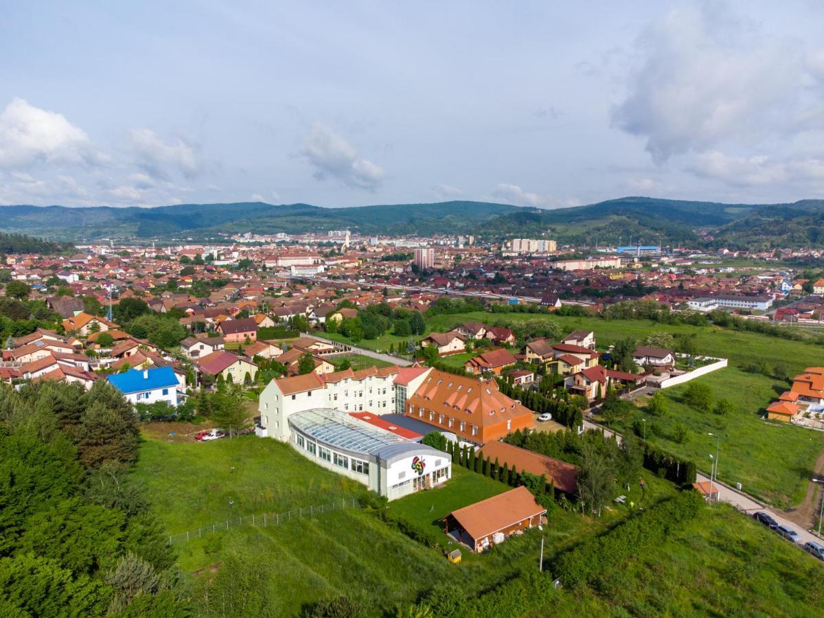 Mercure Medias Binderbubi Hotel And Spa Mediaş Exterior foto